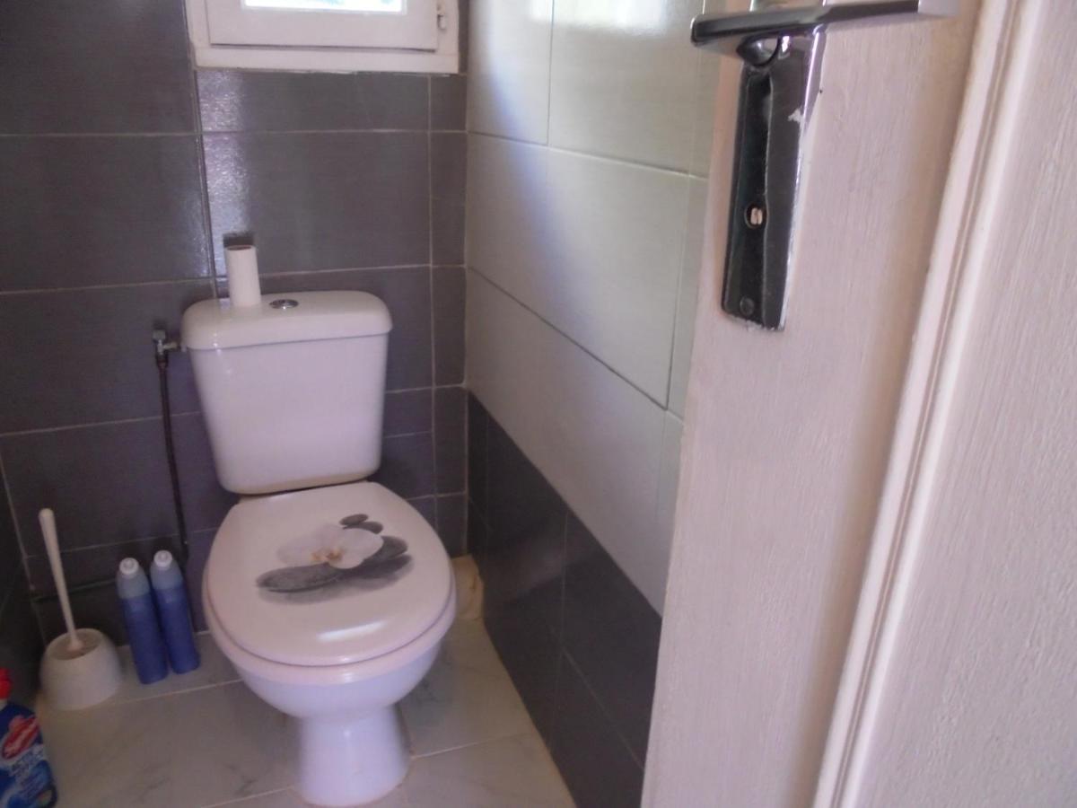 Chambres Tout Confort,Gare Tgv ,Wifi,Clim, Parking,Pt Dejeuner Perpignan Exterior foto